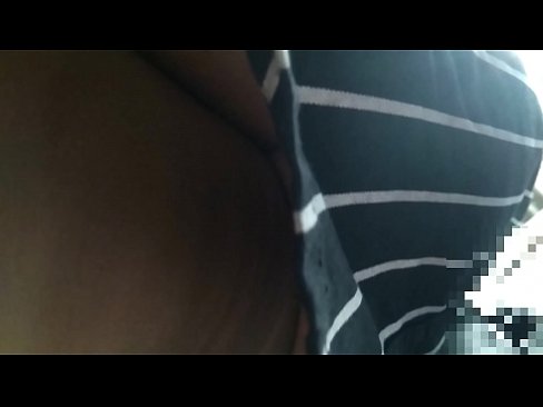 ❤️ تور رنګه نجلۍ پرته له پتلون پرته، دویمه برخه ❌ په موږ